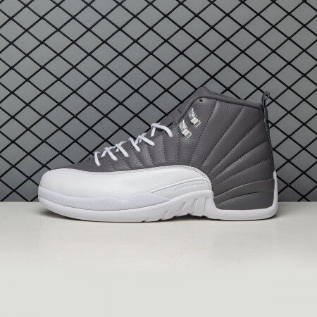 Air Jordan 12 