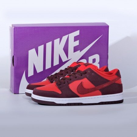 Nike SB Dunk Low Cherry DM0807-600 Nike SB Dunk Low Cherry DM0807-600