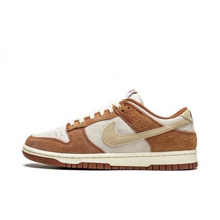 Nike Dunk Low PRM 